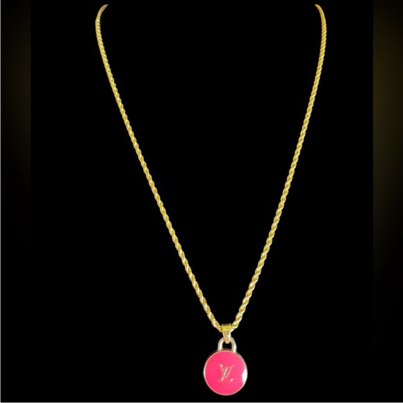 Authentic Louis Vuitton Hot Pink Necklace - Picture 3 of 3
